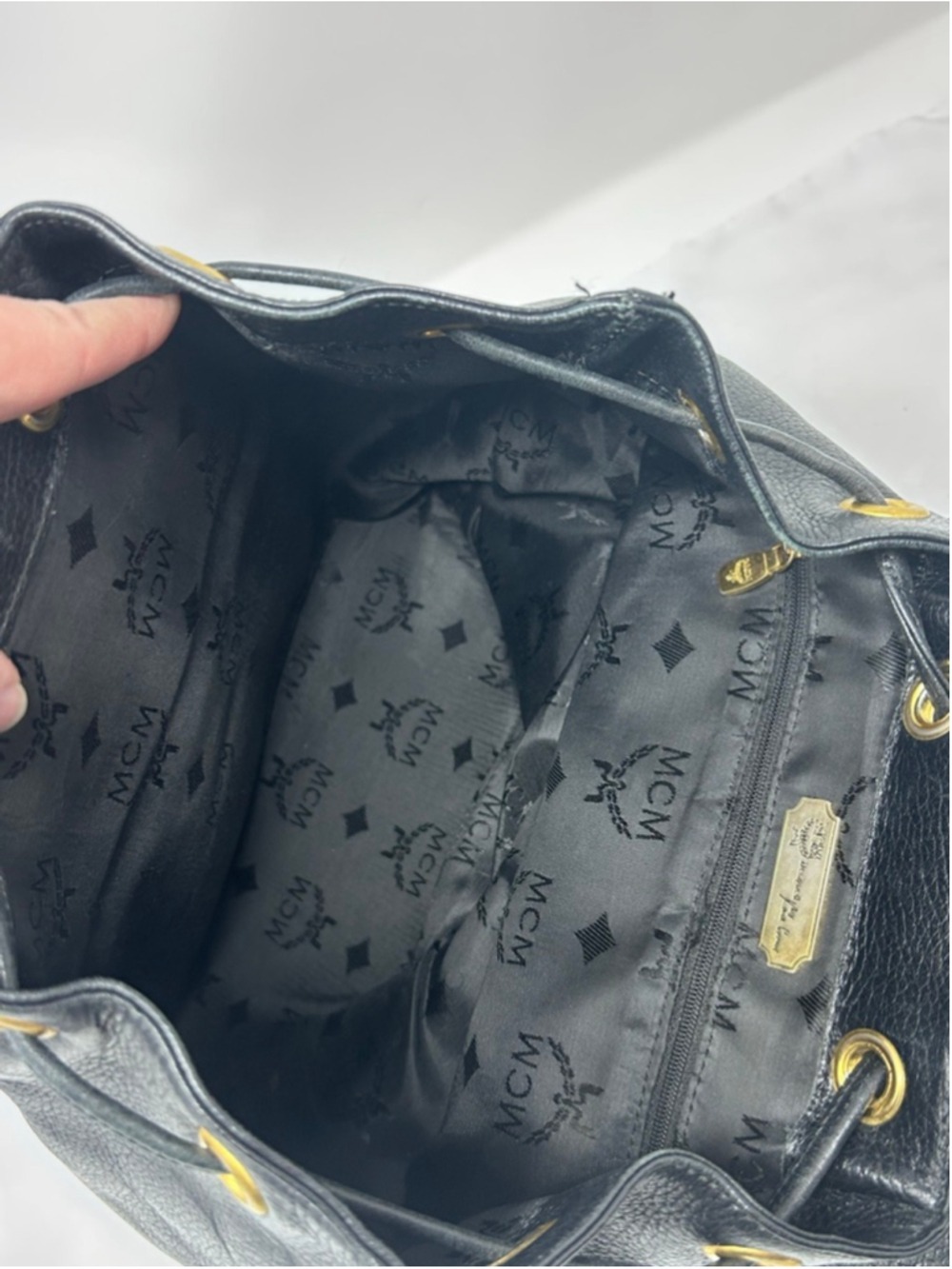 Vintage MCM Black Pebbled Leather Backpack Gold Hardware Drawstring - Picture 15 of 16